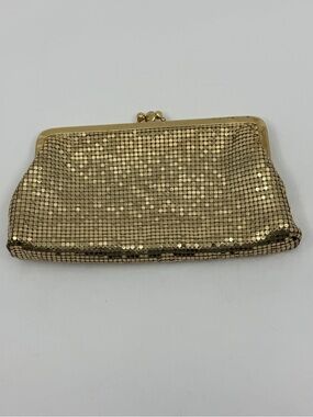Whiting & Davis Gold Mesh Kiss-Lock double compartment Clutch